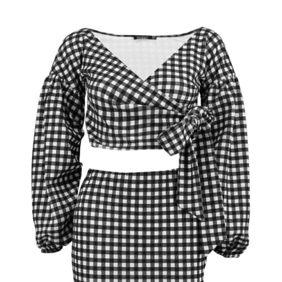 𝅺NWT - Boohoo- Tina Gingham Wrap Crop Top - Picture 8 of 11